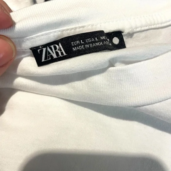 Two Boxy Tops 🤍 - Picture 7 of 14